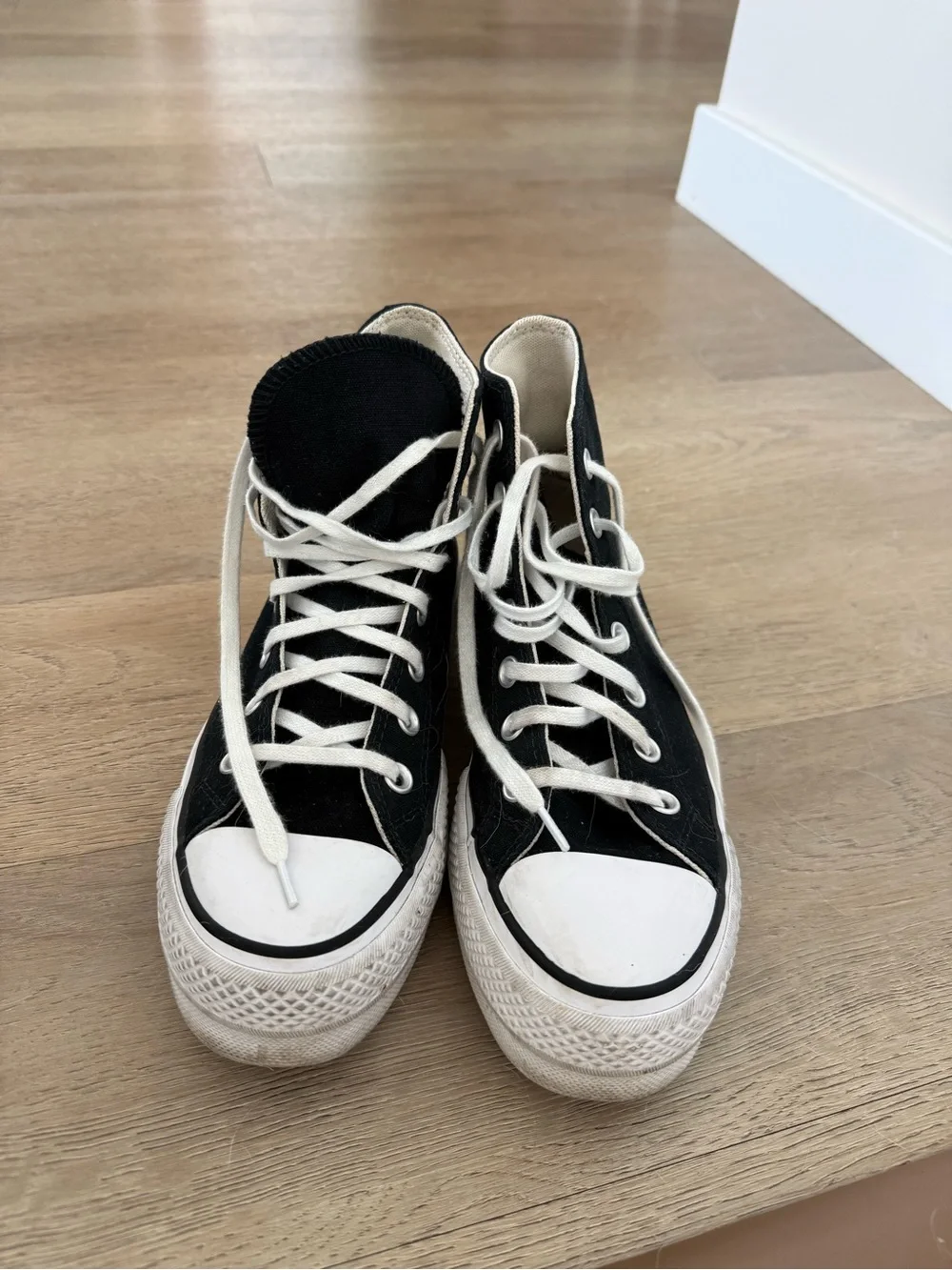 Platform High Top Black Converse
